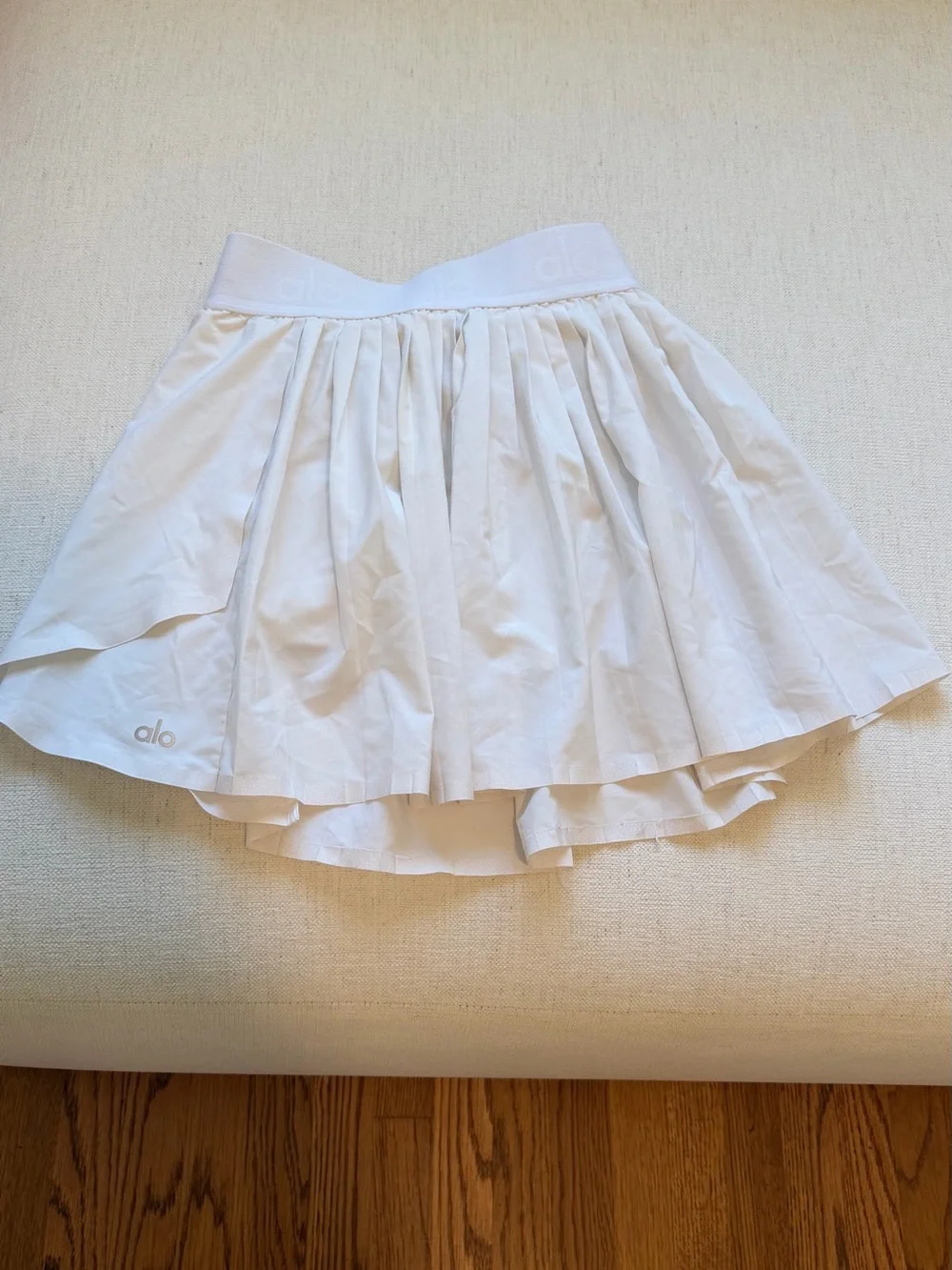 ALO Yoga White Pleated Skater Skirt